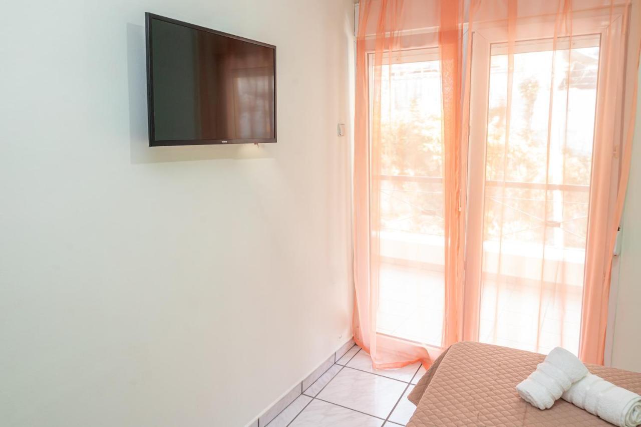 La Dns Apartment Kavala Buitenkant foto